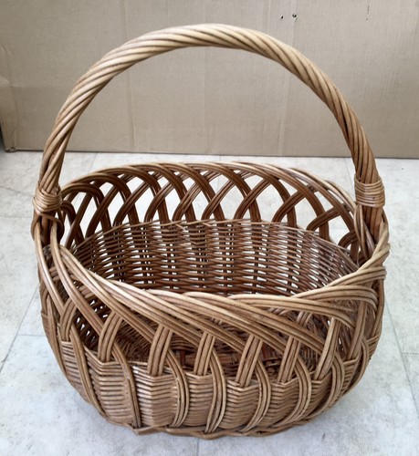 Vintage handcrafted - a,