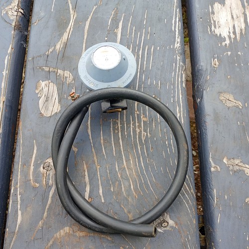 Butane clip regulator - on,