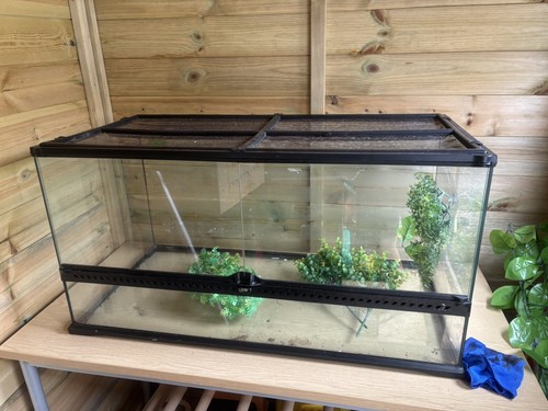 Exo terra terrarium - ,