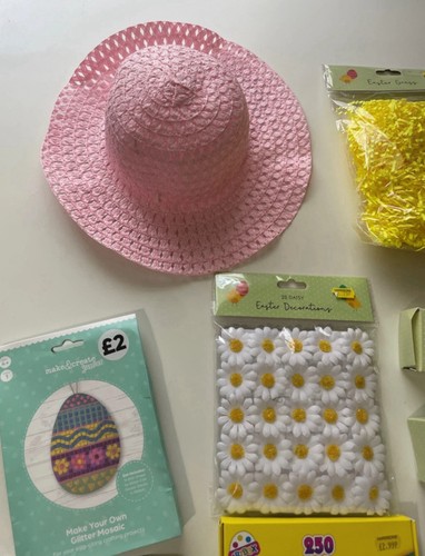 Easter bonnet arts - &, crafts