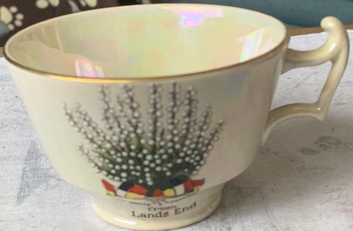 Vintage ceramic lustre - lustre, crested