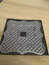 tonic studio Topnote Trellis Base metal die set