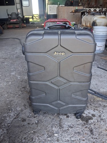Jeep rolling spinner suitcase - jeep,