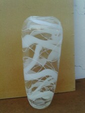 Vintage White Lined Heavy Art