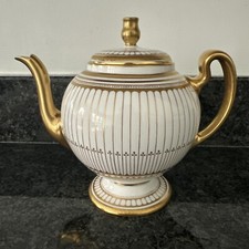 Royal Doulton  Ra6746 L.E 4855 Gold And White Tea Pot. RARE