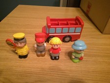 ELC HAPPYLAND SCHOOL BUS WITH
