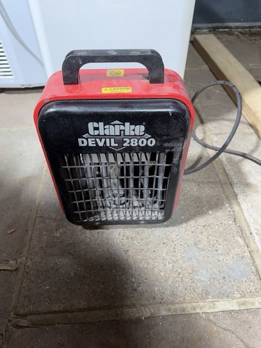 Clarke devil 2800 electric - clarke,