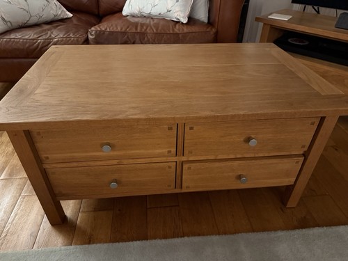 Laura ashley milton - ashley,