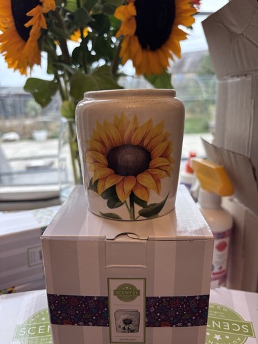Scentsy sunflower mini warmer - scentsy,