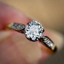 18ct Gold 0.68ct Old Mine Cut Diamond Solitaire Engagement Ring 2.3g