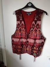 Gentlemans Silk Waistcoat Size 40 Multicoloured Red. Tradecraft Clothing