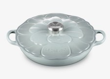 Le Creuset 26 Cm Petal Shallow