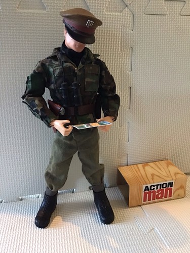 Action man sas officer - officer, uniform