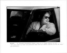 1992 NW Miami-Dade County Voter Greer Jensen in Mini-van car 8x10 PRESS PHOTO