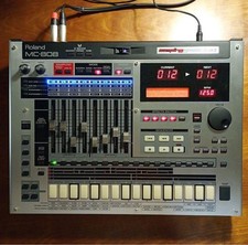 Roland MC-808 Sampling
