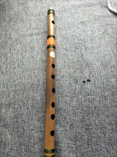 Indian bamboo flute - bamboo,