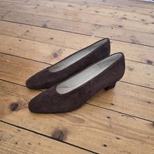 Next Court Shoes Size 5.5 Dark Brown 80s vintage Block Kitten Suede heels