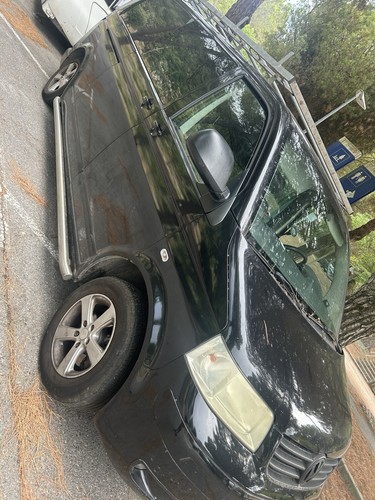Volkswagen kombi van - volkswagen, left