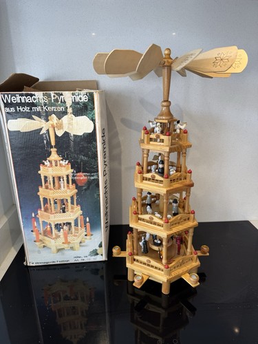 German wooden nativity tier - german,