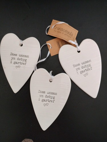 Welsh ceramic heart signs - welsh,