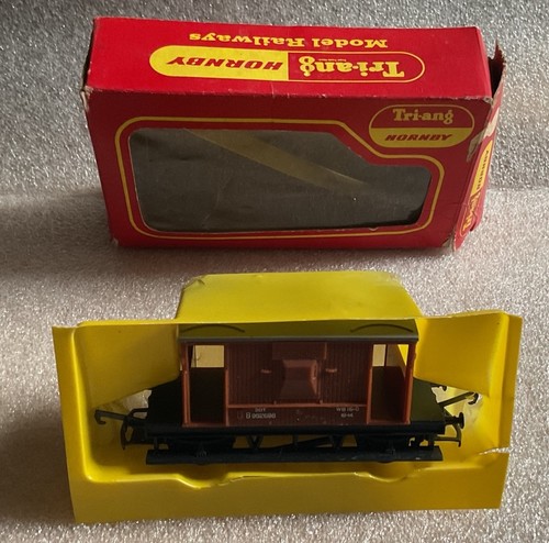 Hornby tri ang r16a guards - hornby, tri-ang