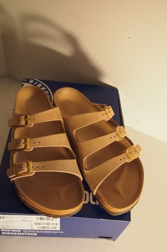 Birkenstock womens sandals - 39,