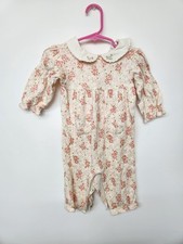 Vintage Floral Scalloped One