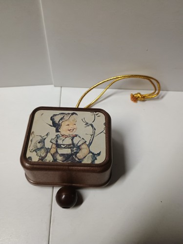 Vintage hummel style pull - hummel-style,