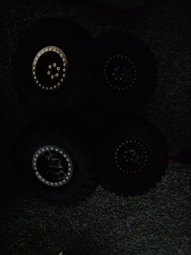 Crawler wheels and - wheels, tyres