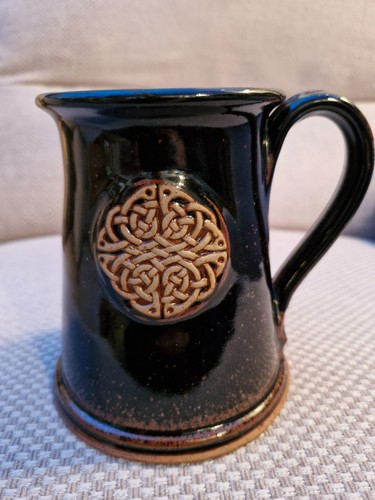 Northumbrian craft pottery - northumbrian,