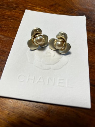 Chanel vintage camellia - camellia, faux