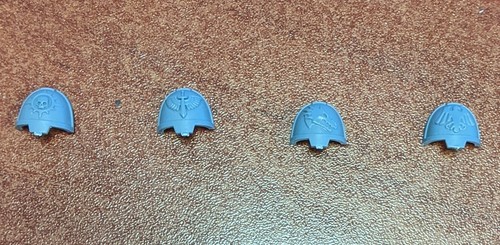 Deathwatch shoulder pad bit - x4,