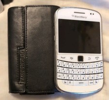 BlackBerry Bold 9900 ~ White ~