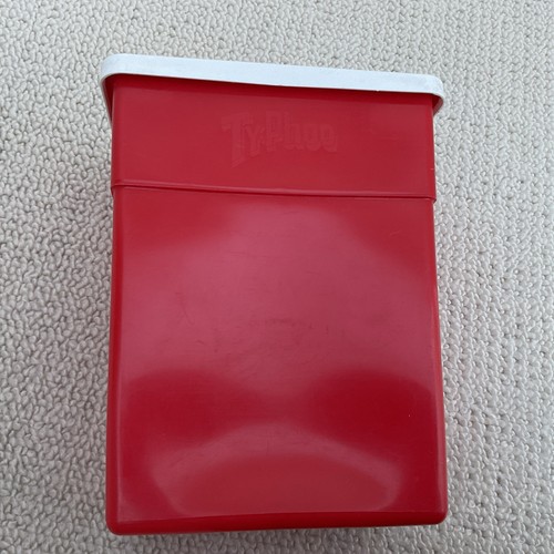 Vintage typhoo tea - red, plastic