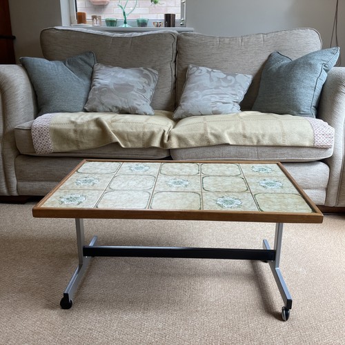 Vintage coffee table - coffee,