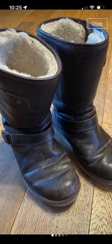 Ugg australia brown boots size - boots,