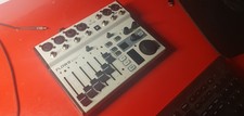 Near Mint Behringer FLOW8 8-Input Digital Mixer Bluetooth USB Multi Channel