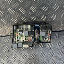 FORD FOCUS FUSE BOX MK3 2016