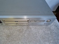ONKYO DV-S535 CD/DVD Player