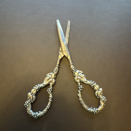 Sterling silver grape - sterling, vine