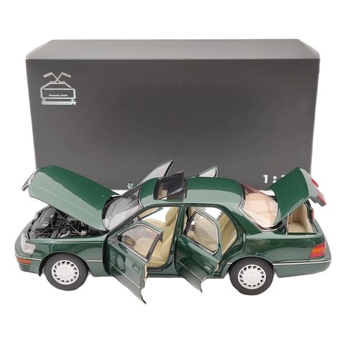 Lexus ls400 first - 1/18,