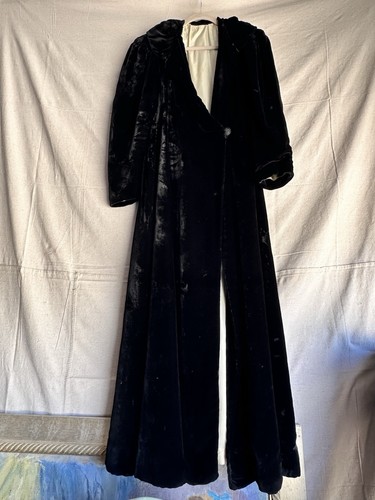 1930s antique vintage black - 1930s,