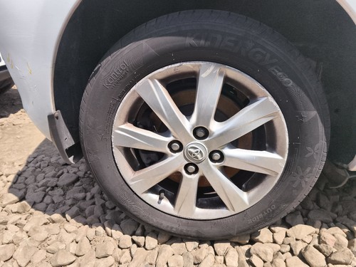 Toyota yaris 2012 - toyota, alloy