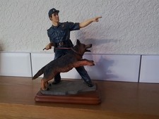 Vanmark Blue Hats Of Bravery Police Dog Figurine Hot On The Trail #1/2038
