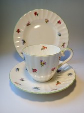 Royal Tuscan Floral Fluted
