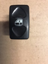 Landrover Discovery 2 Td5/V8 Front Window Switch YUF101520LNF