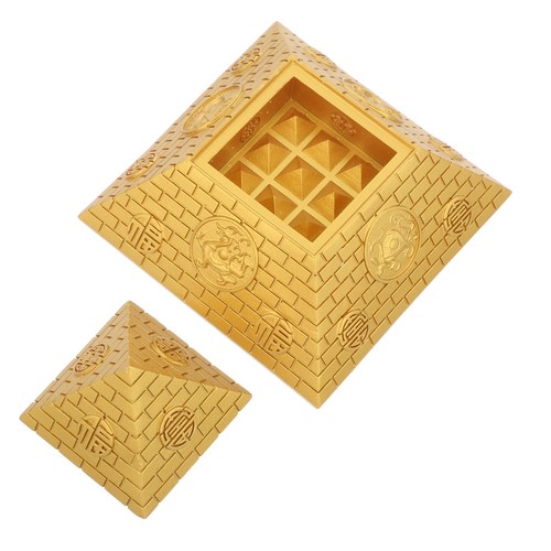 Egyptian pyramid sculpture - ,
