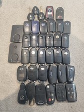 JOB LOT OF 37 USED CAR KEYS IN