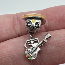 Halloween Skull Skeleton &