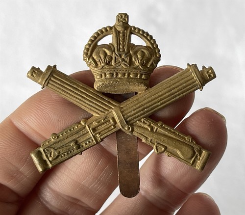 Vintage british army machine - british,